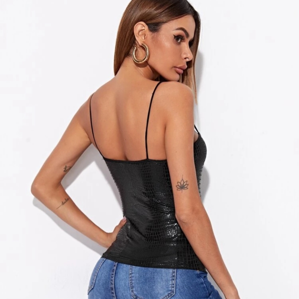 Top - Picture 4 of 4